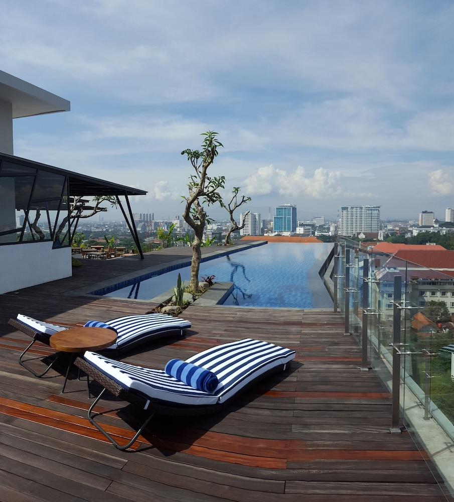 Janevalla Bandung Exterior photo
